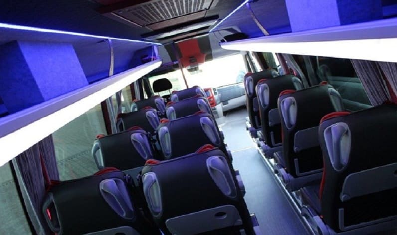 Austria: Coach rent in Upper Austria in Upper Austria and Kirchdorf an der Krems